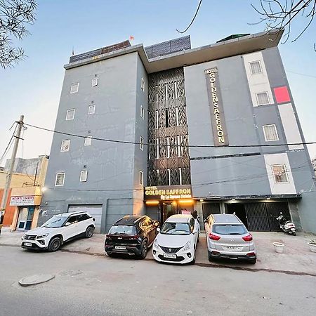 Hotel Golden Saffron By Qotel-Punjabi Bagh New Delhi Exterior photo