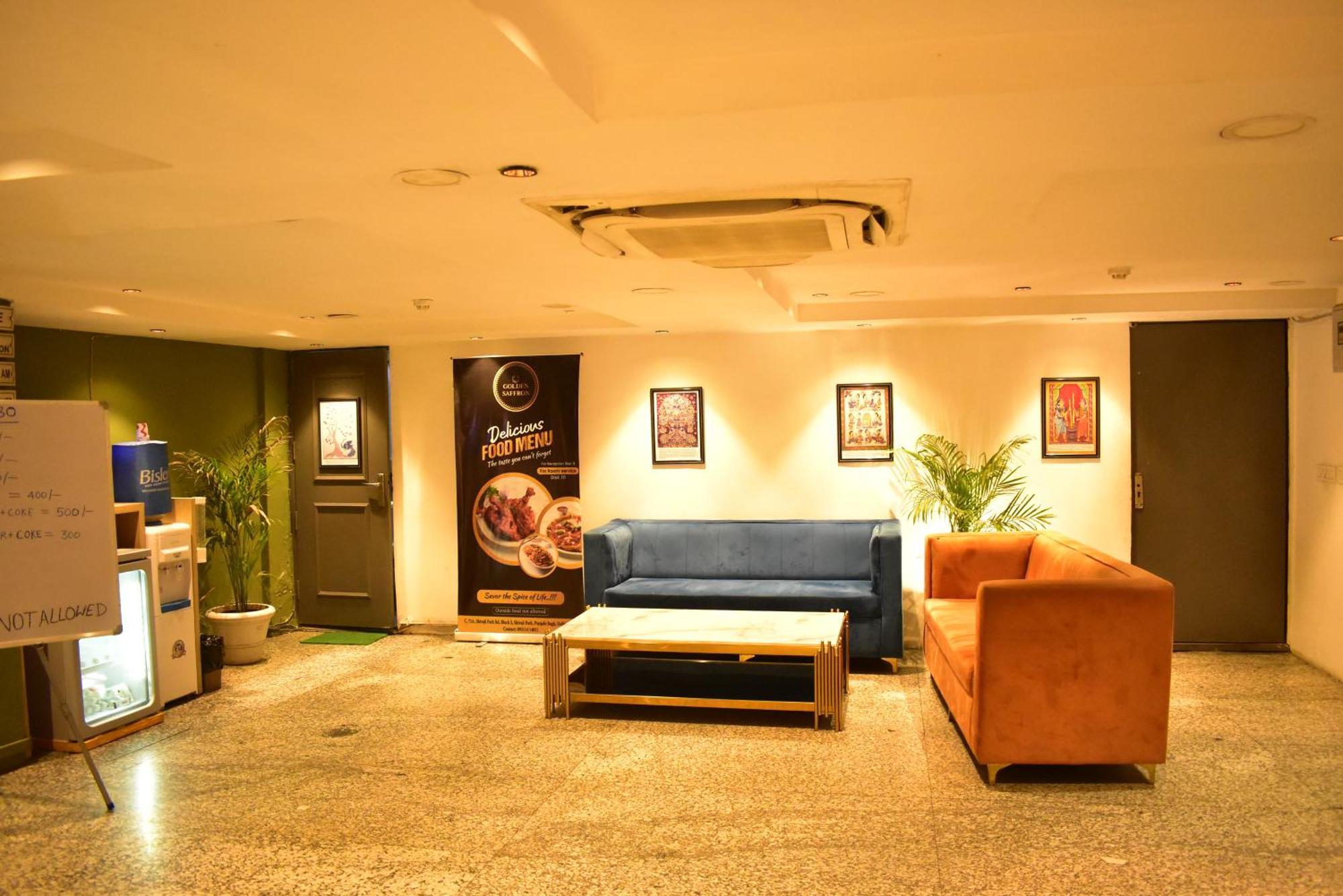 Hotel Golden Saffron By Qotel-Punjabi Bagh New Delhi Exterior photo